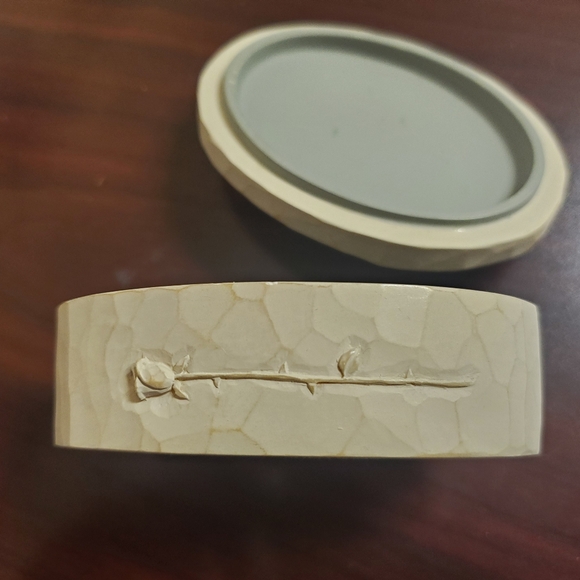 "Loving Angel" Keepsake Box Willow Tree Susan Lordi 2004 "Love, pure and simple" - Picture 4 of 7